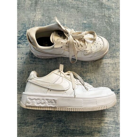 Nike Air Force 1 Low Fontanka in Triple White Women's Size 8 - Picture 1 of 7